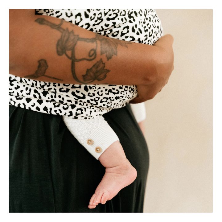 Leopard Print Organic Cotton Baby Sling | Blanco- Imagen del producto n°3