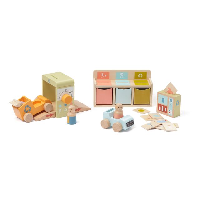 Wooden recycling center game