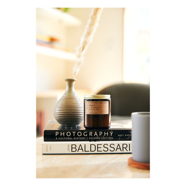 N°19 Patchouli Sweetgrass Soy Candle - 200 g
