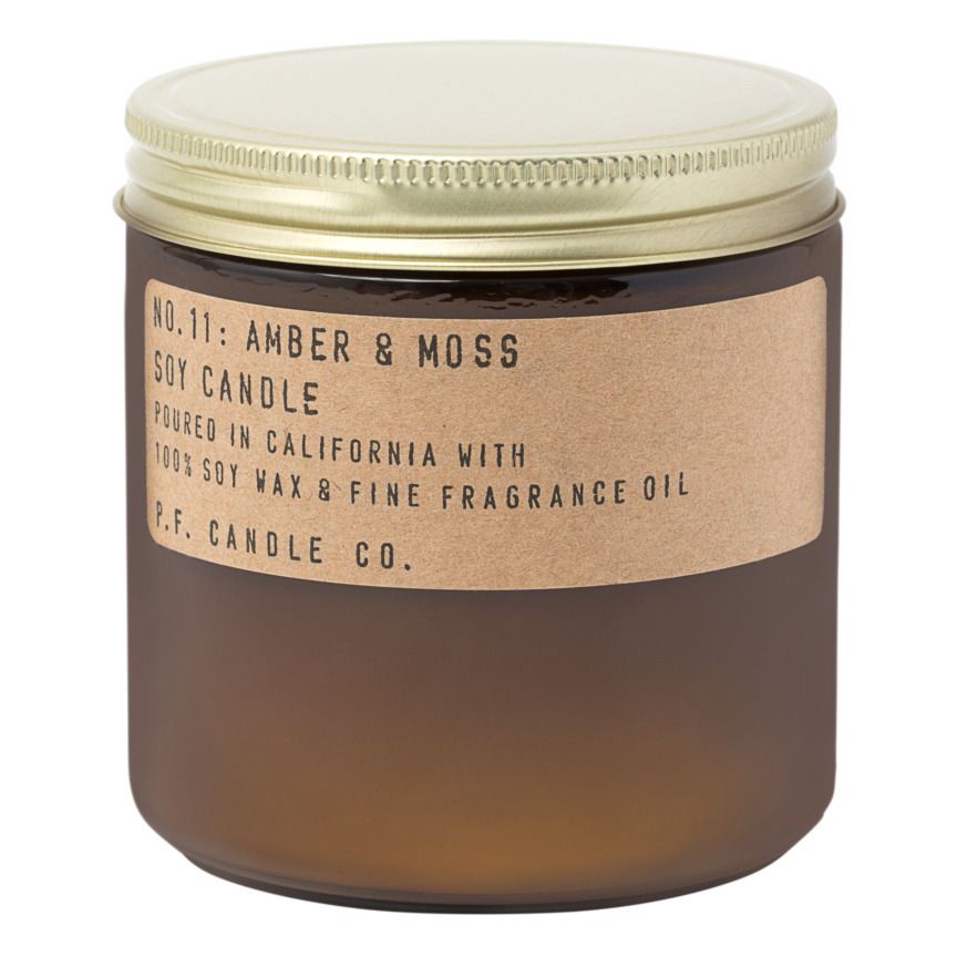 P.F. Candle Co - Candela profumata di soia n°11 Amber & moss - 350 g