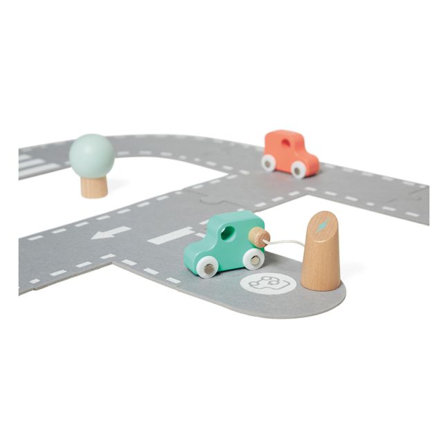 Circuit de voitures en feutrine