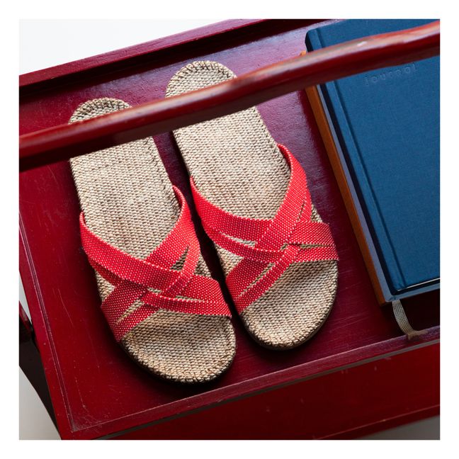 #1 Sandals | Raspberry red