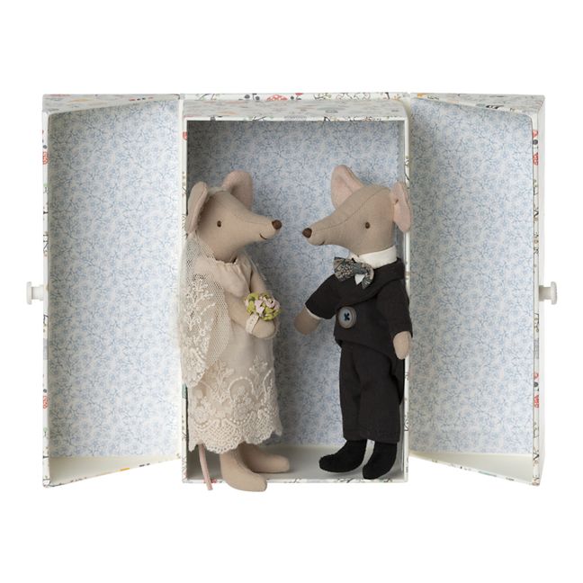 Brautpaar Mäuse in der Schachtel