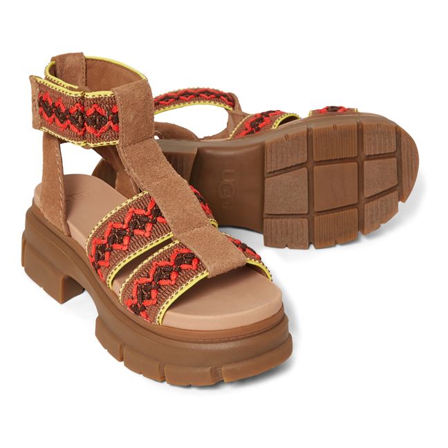 Ashton Sandalen | Braun