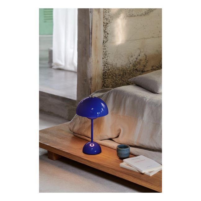 Lampe à poser portative Flowerpot VP9, Verner Panton | Blue