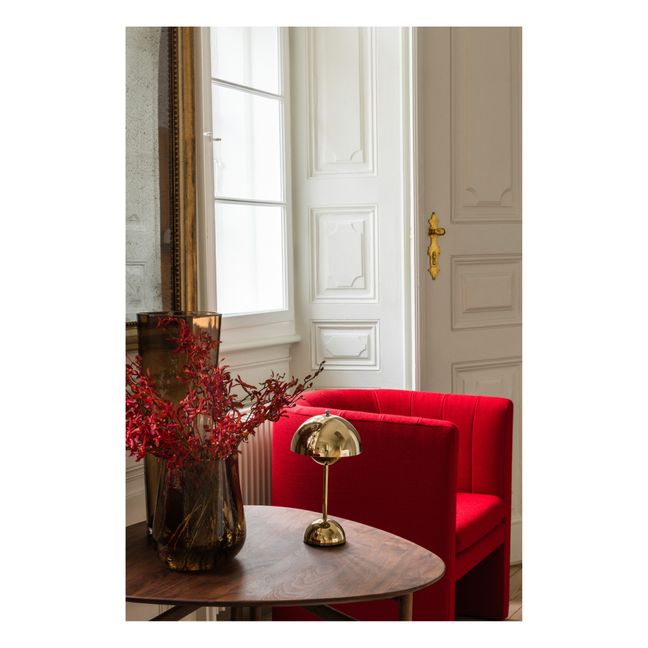 Tragbare Tischleuchte Flowerpot VP9, Verner Panton | Gelbguss