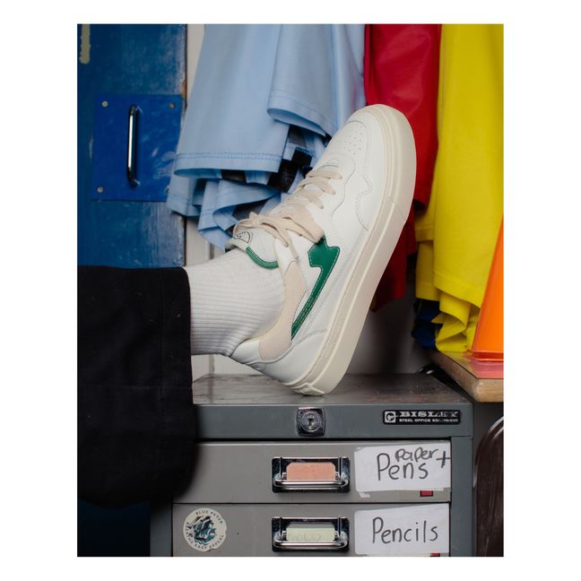 Pearl S-Strike Sneakers | Green