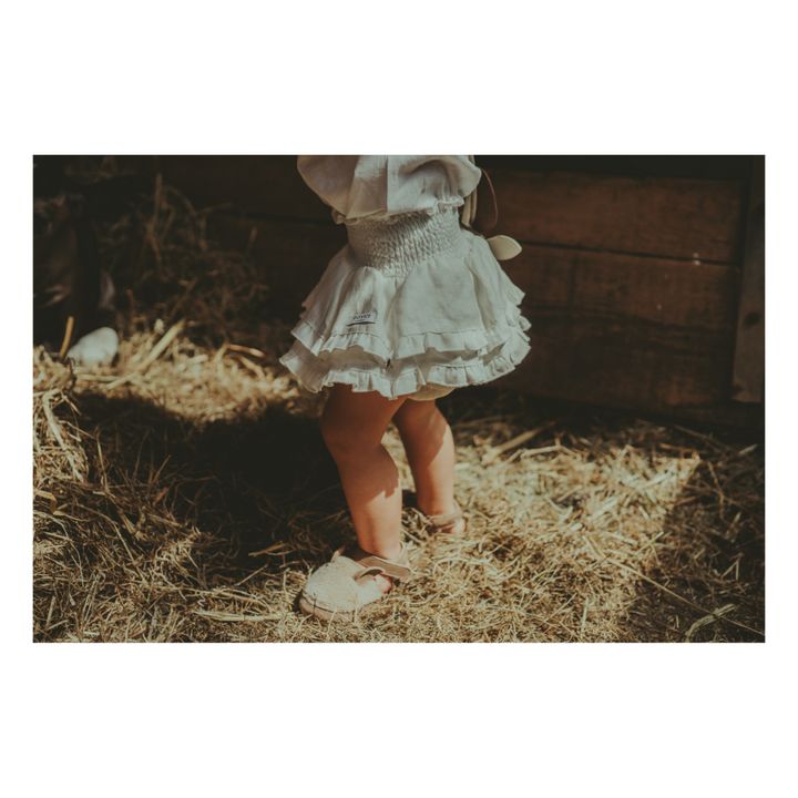 Vaibi Linen Ruffle Bloomers | Weiß- Produktbild Nr. 1