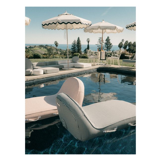 Floating pool mattress | Azul Marino