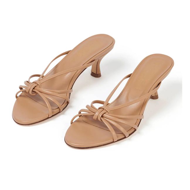 Olga Mules | Nocciola