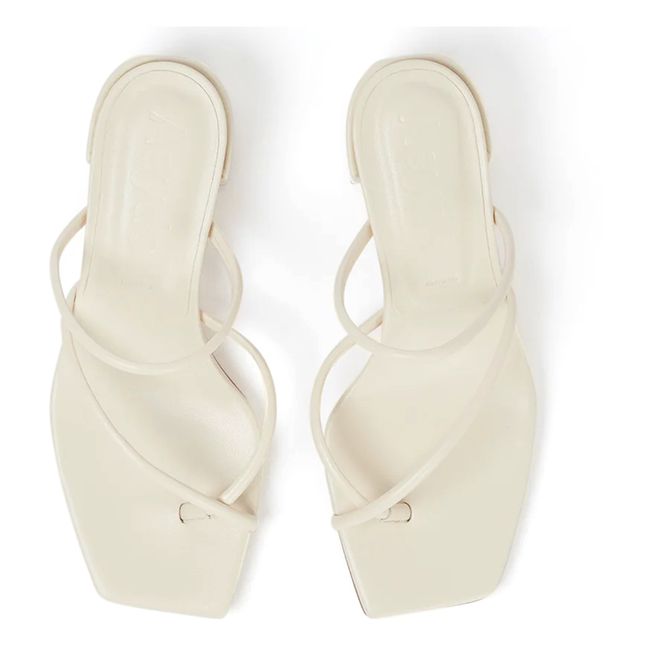 Issa Mules | Crema