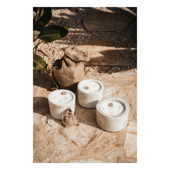 Down to earth Scented Candle M | Blanc/Écru