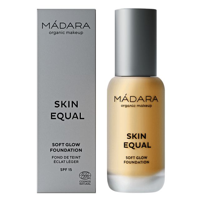 Skin Equal Radiance Foundation - 30 ml | Olive