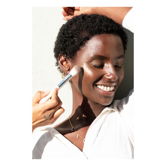 All Beauty Vegan Brush | White