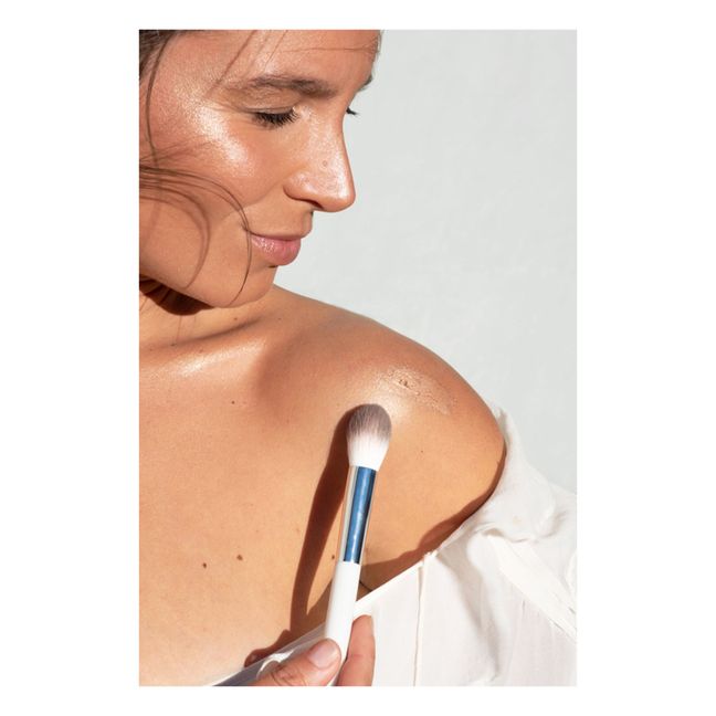 All Beauty Vegan Brush | White