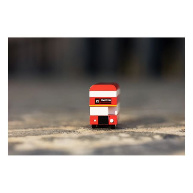 Autobús londinense de madera