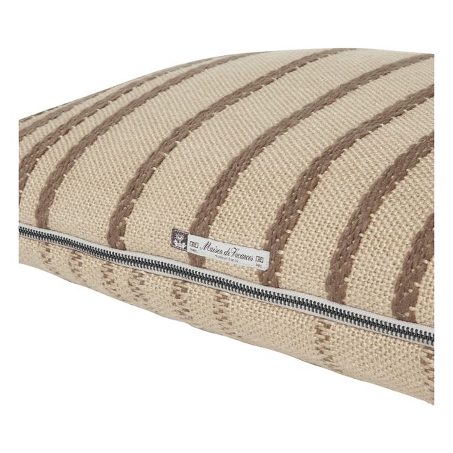 Vice Versa Embroidered Myre Cushion | Rindenfarbe