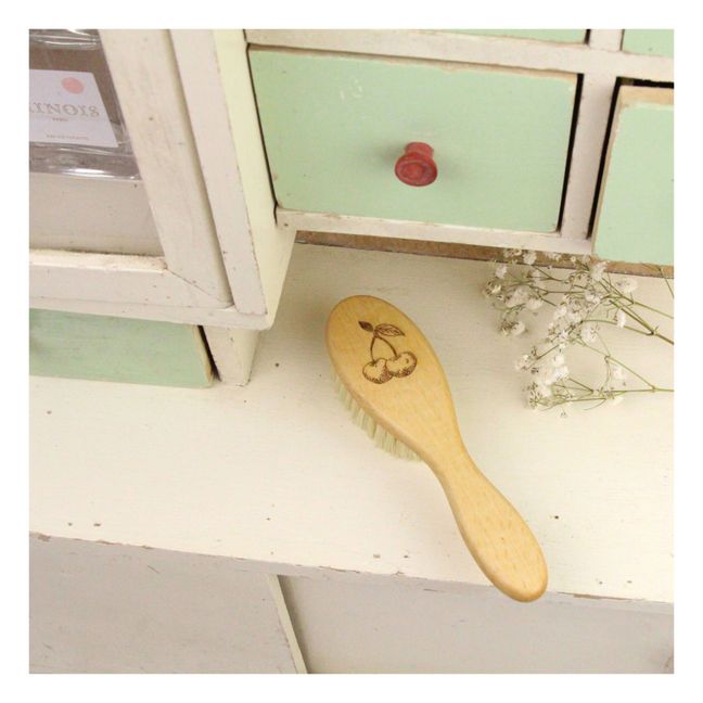 Brosse à cheveux en hêtre et poils de soie cerise