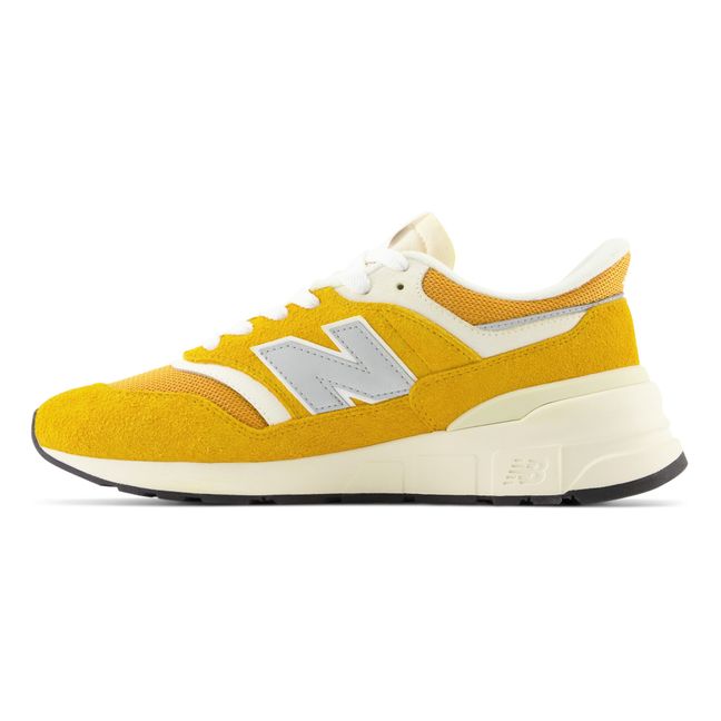 997R Sneakers | Yellow
