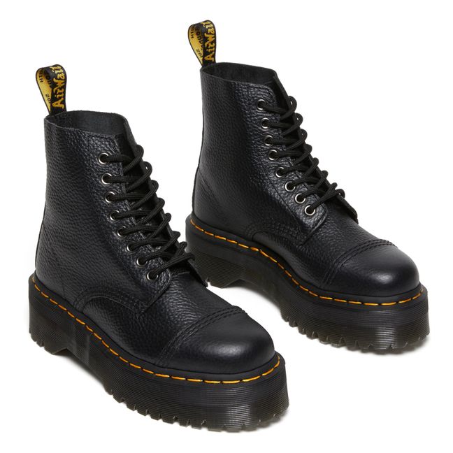 Boots Sinclair | Negro