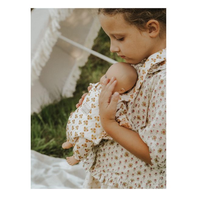 Babies Maé doll and her Telma set