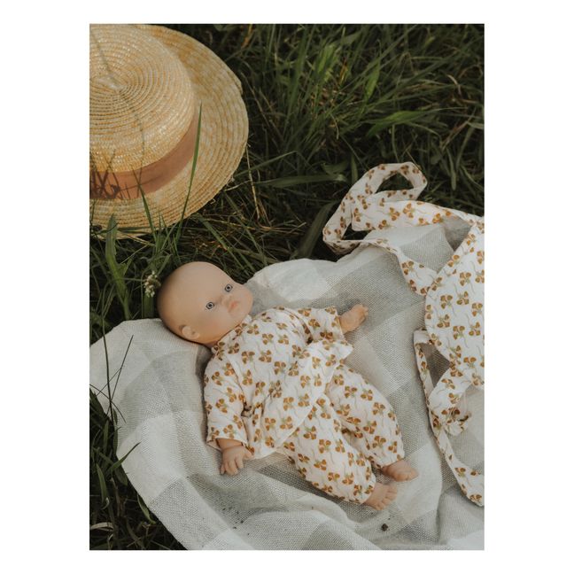 Babies Maé doll and her Telma set