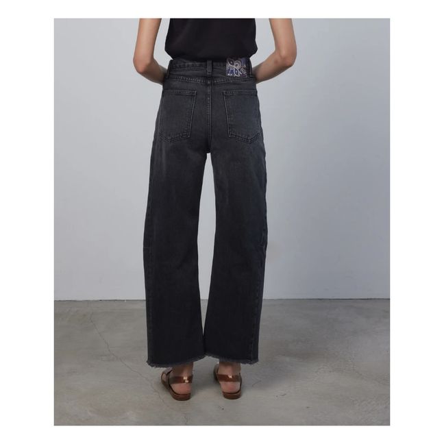 Jean Lasso | Stil Black