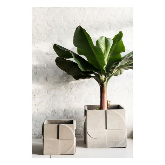 Seventies concrete pot cover  | Grey