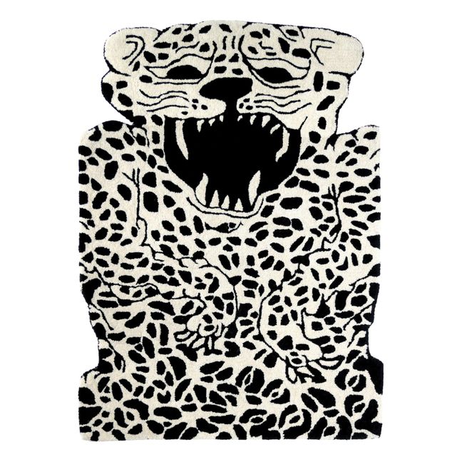 Leopard wool rug