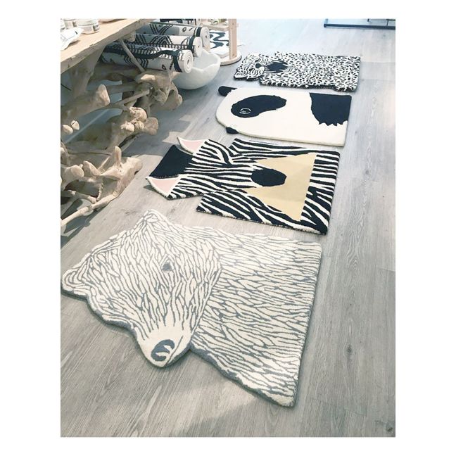 Bear wool rug