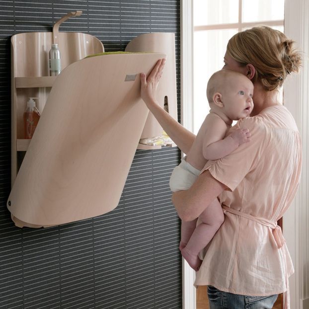wall hung changing table
