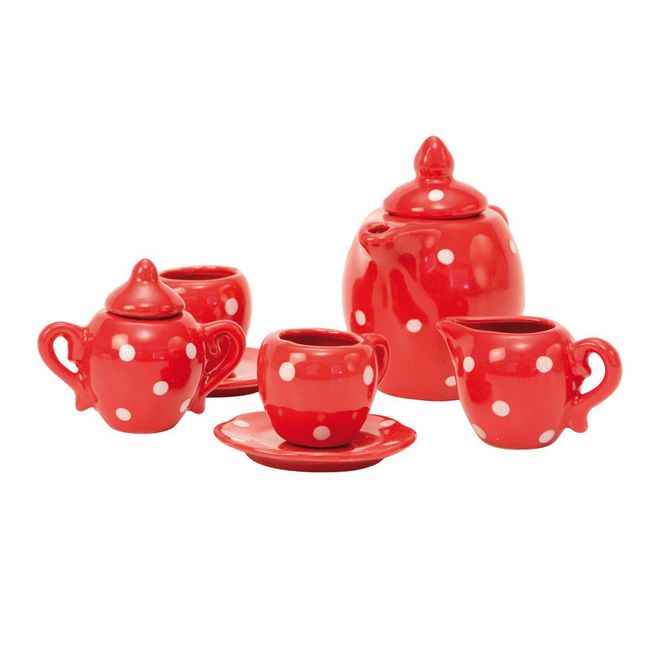 Tea set in spotted case.