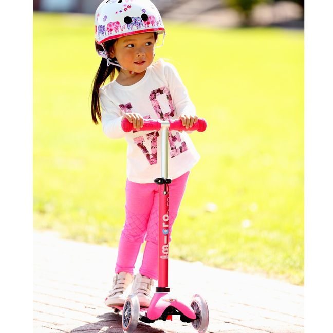 Anodised Deluxe Mini Micro Scooter Pink