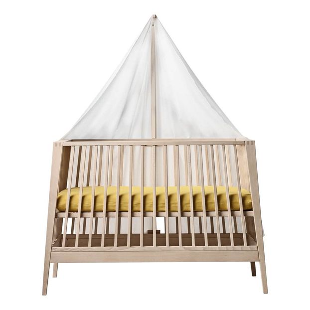 cot net and stand