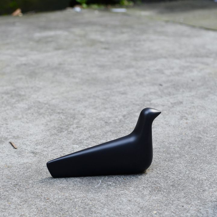 Oiseau décoratif en céramique L'Oiseau - Ronan & Erwan Bouroullec charbon mat- Image produit n°3