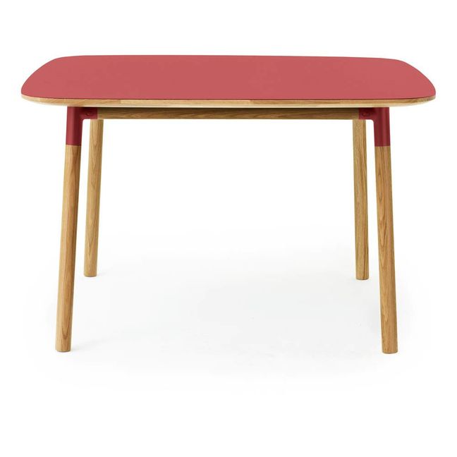 Tavolo Form quadrato 120x120 cm Rosso