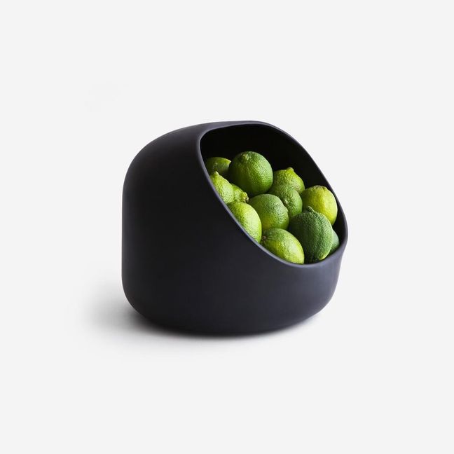 Früchtekorb aus Keramik Ô, Ionna Vautrin | Schwarz