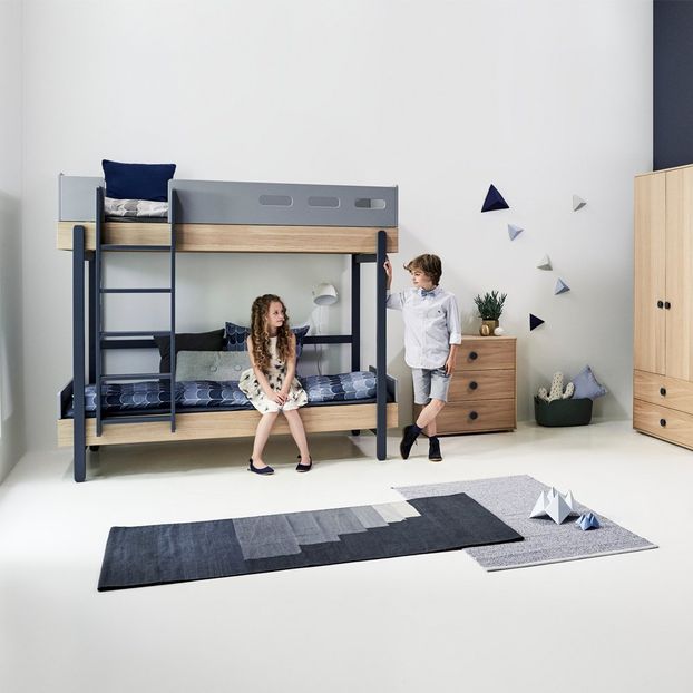 Popsicle Bunk Beds With Straight Ladder 90x200cm Green Flexa Play Popsicle Bunk Beds With Straight Ladder 90x200cm