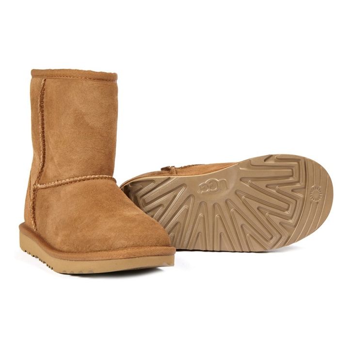 Ugg classic deals short camel