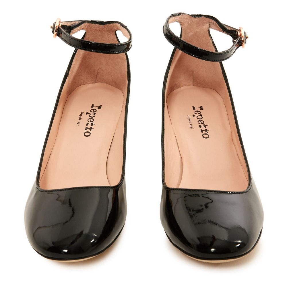 black patent maryjanes