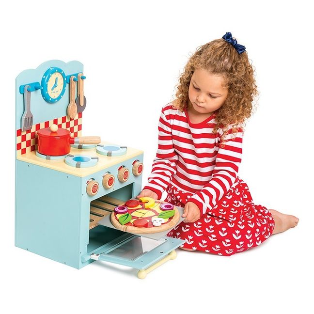 Kinderküsche mit Accessoires aus Holz 