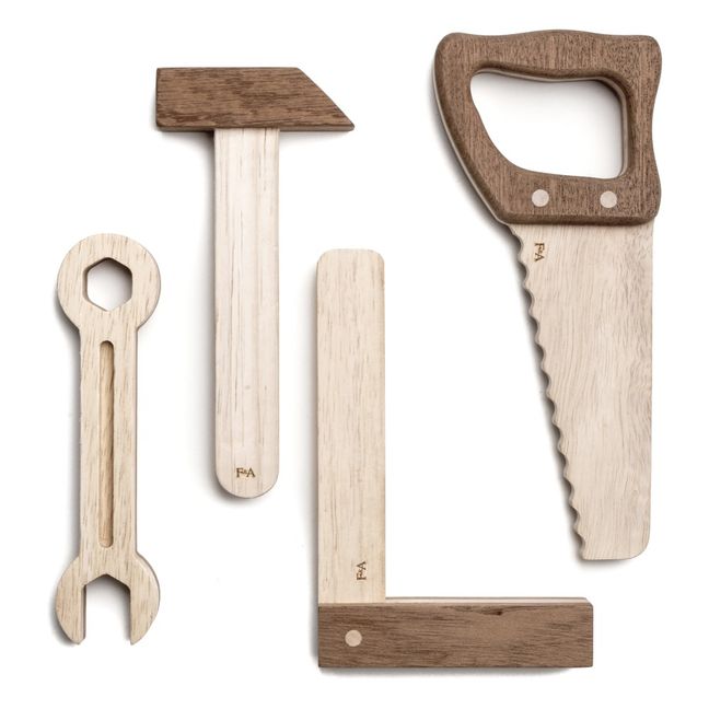 Set d'outils en bois