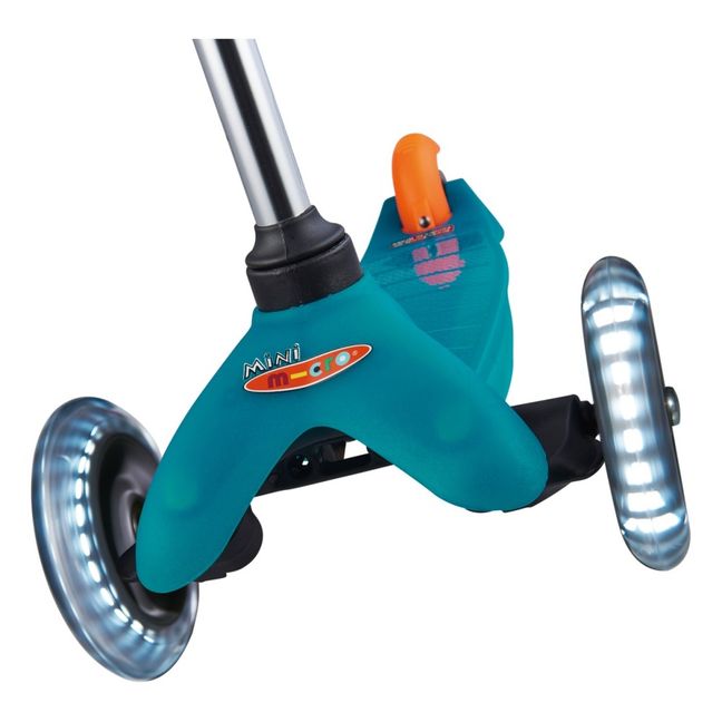 Micro Classic Push Scooter with LED wheels Aqua