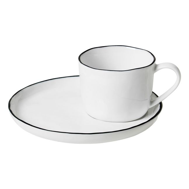 Tasse mit Untertasse aus Porzellan Salt
